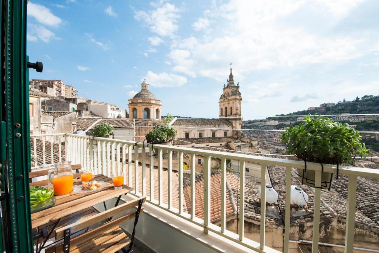 Casa Vacanze La Meridiana Módica Exterior foto